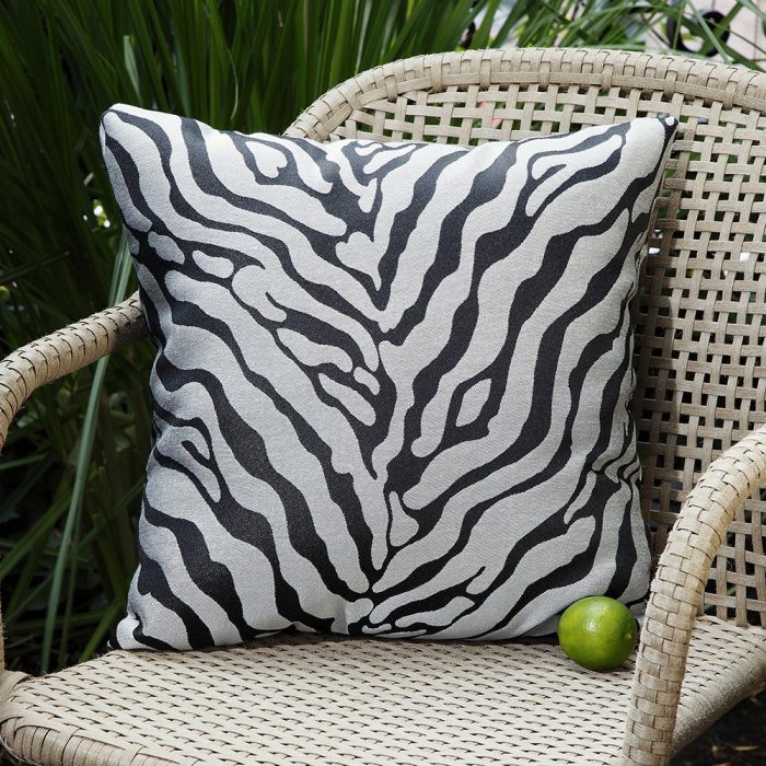 COJÍN ZEBRA