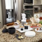 PIÑA NEGRA CERÁMICA